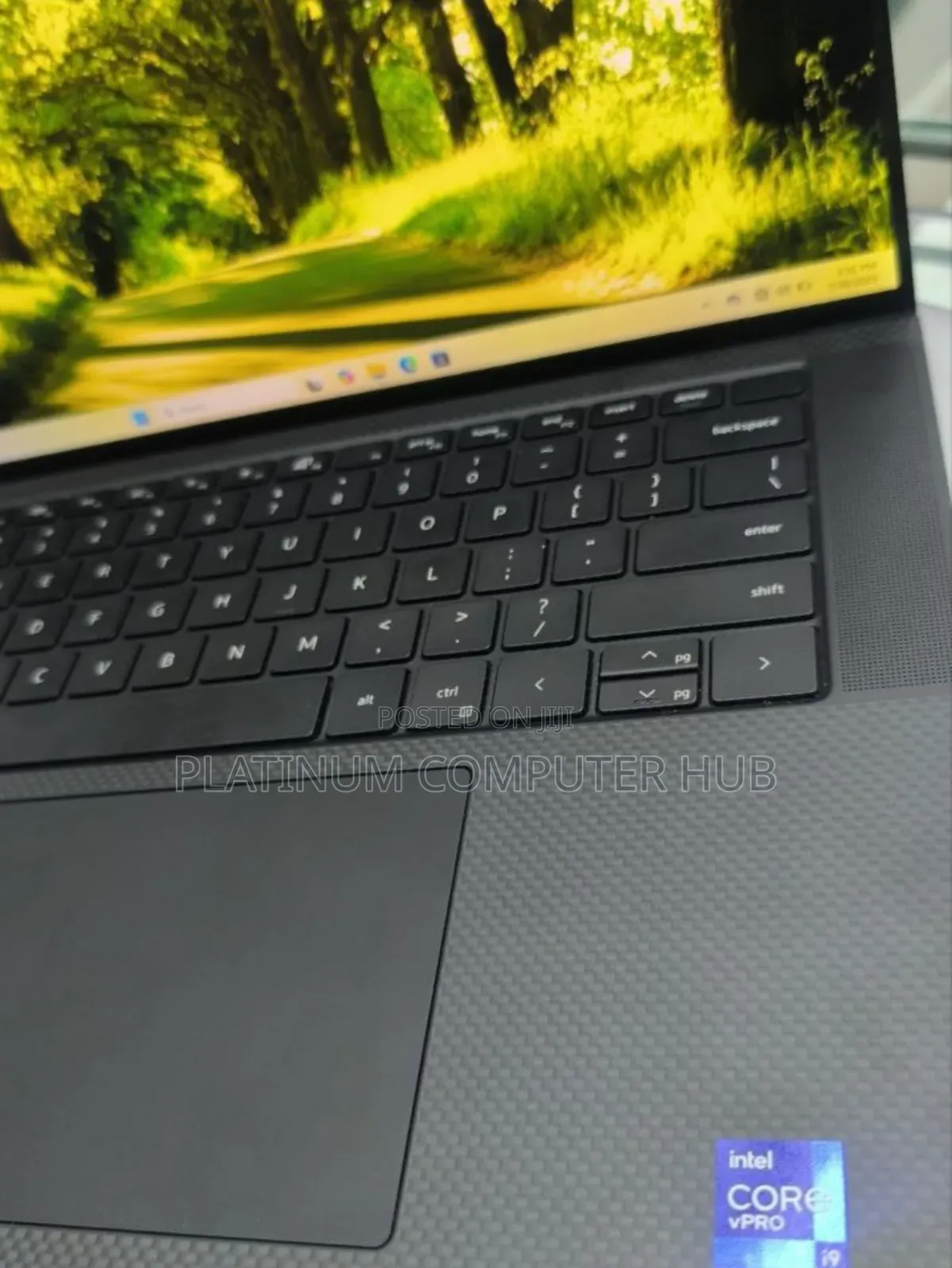 New Laptop Dell Precision 5570 32GB Intel Core I9 SSD 1T