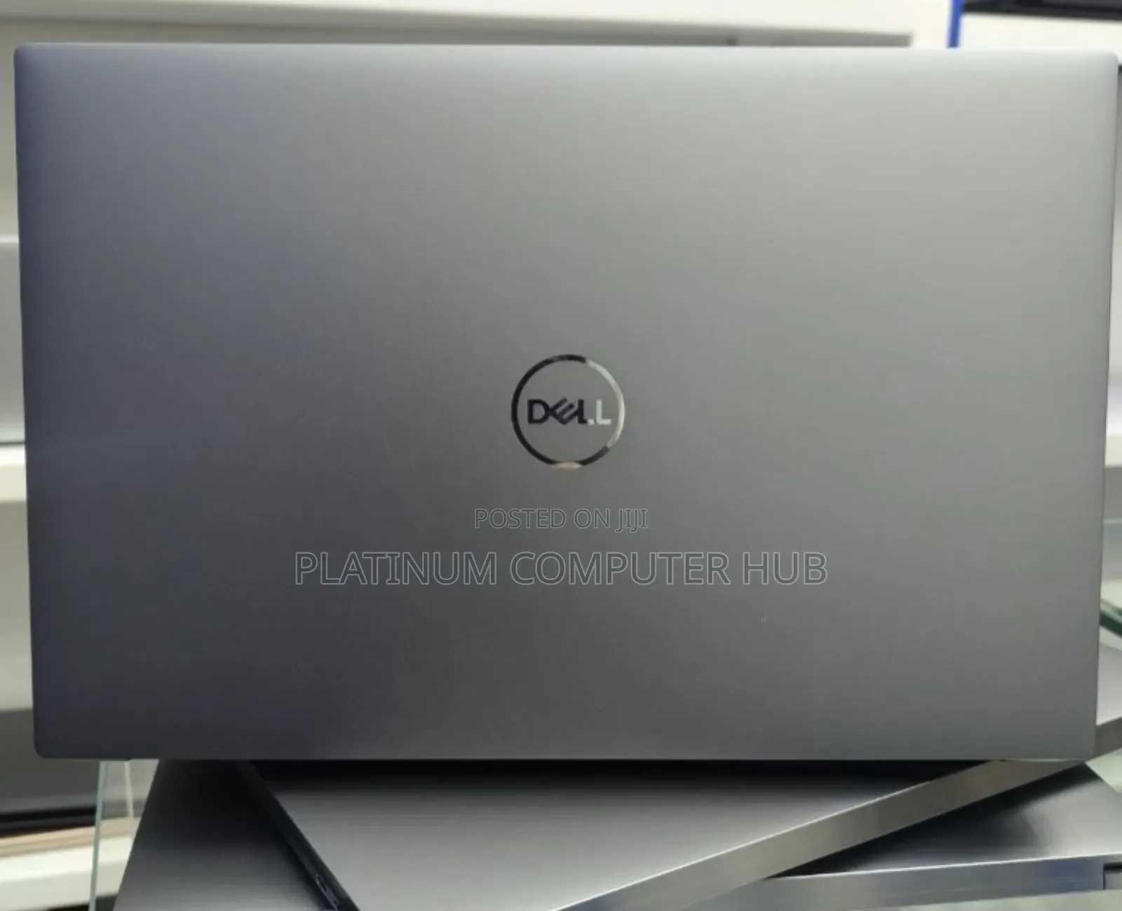 New Laptop Dell Precision 5570 32GB Intel Core I9 SSD 1T