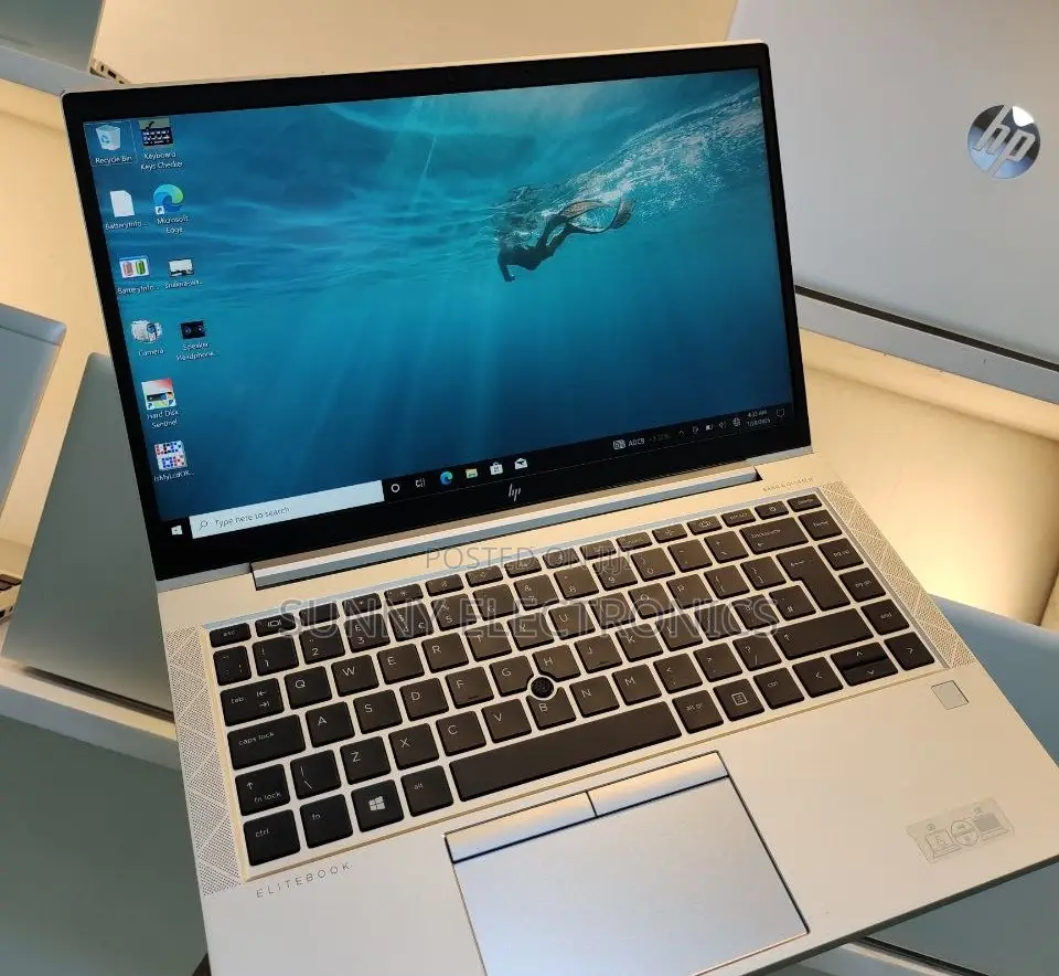 New Laptop HP EliteBook 840 16GB AMD Ryzen 5 SSD 512GB