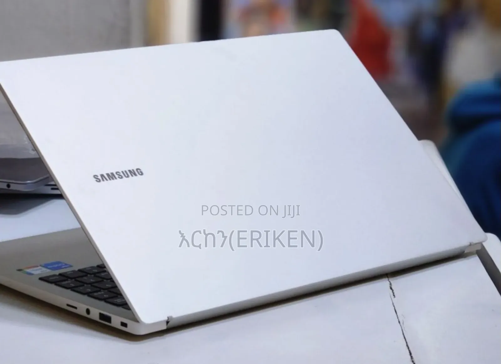 New Laptop Samsung Galaxy Book 2 8GB Intel Core i5 SSD 512GB