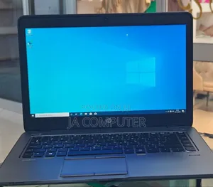 Photo - Laptop HP EliteBook 840 G2 8GB Intel Core I5 HDD 1T