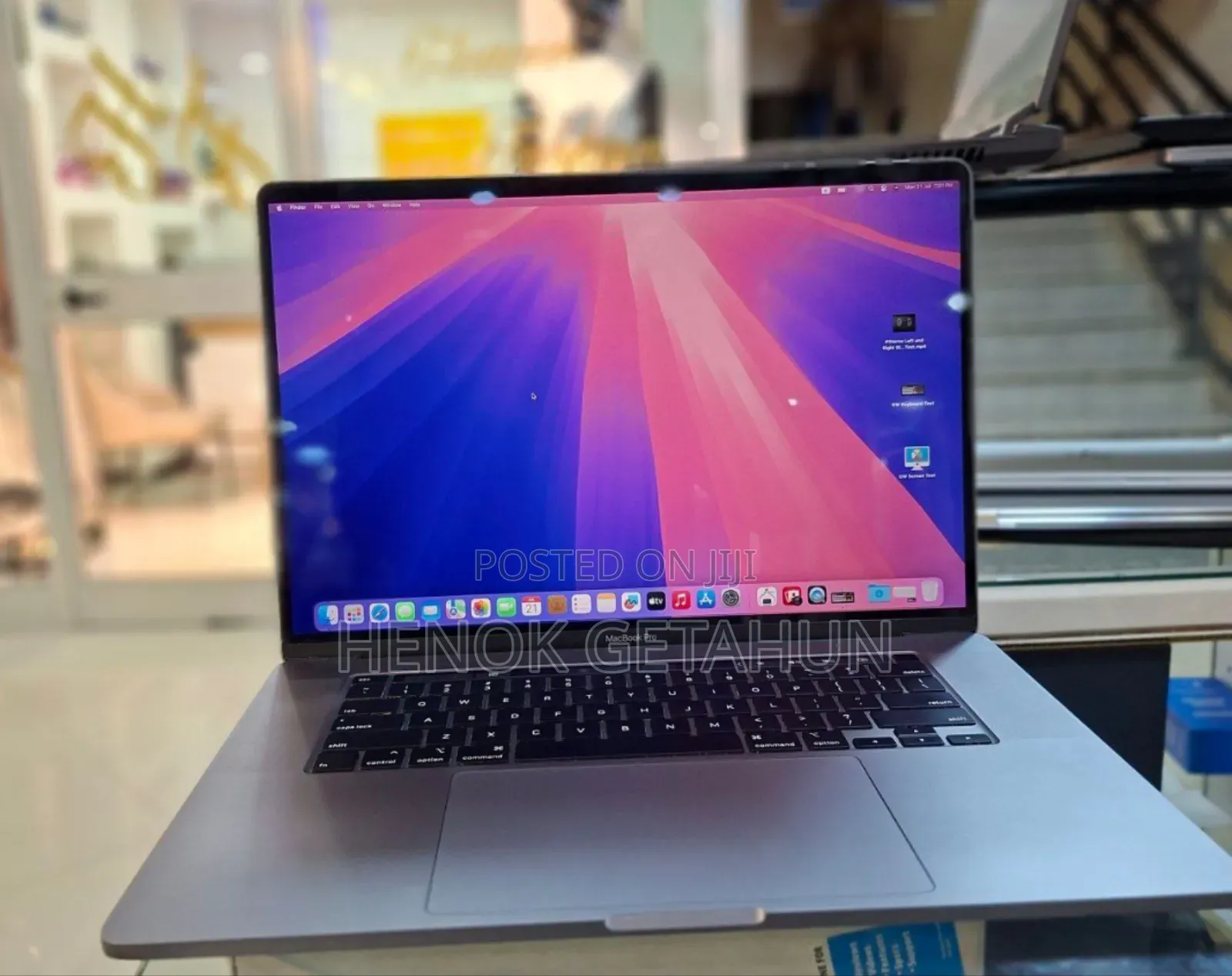 New Laptop Apple MacBook Pro 2019 32GB Intel Core I9 SSD 1T