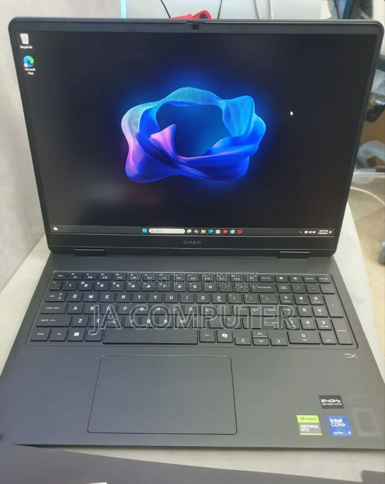 New Laptop HP Omen 17 16GB Intel Core Ultra 9 SSD 1T