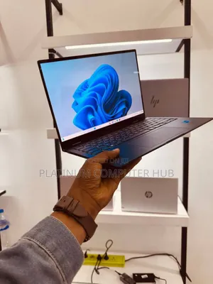 New Laptop Asus ZenBook UX310UQ 16GB Intel Core I5 SSD 512GB