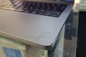 New Laptop Apple MacBook Pro 2021 M1 16GB Apple M1 SSD 512GB