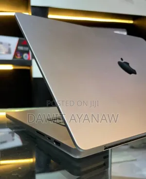 New Laptop Apple MacBook Pro M1 36GB Apple M1 SSD 1T