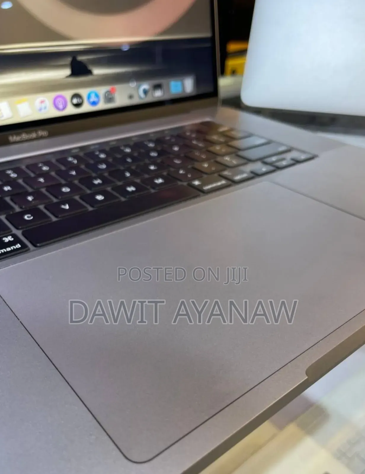 New Laptop Apple MacBook Pro 2019 32GB Intel Core I9 SSD 512GB