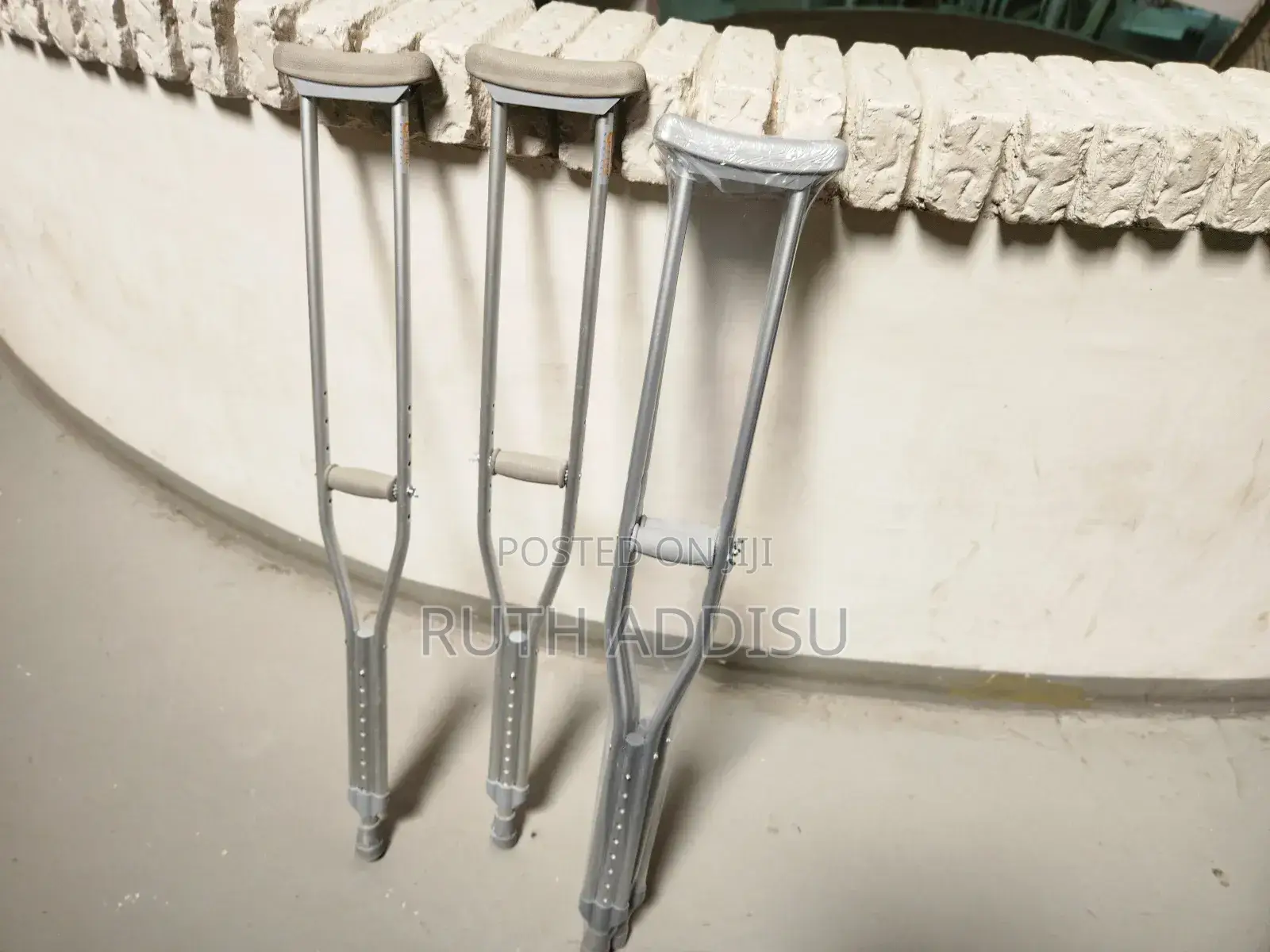 Axillary Bilateral Crutches牙醫axillary Crutches冤屈crutches