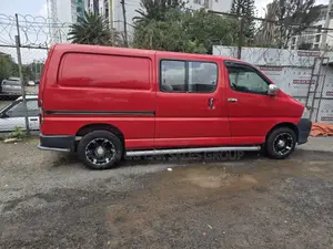 Toyota HiAce 2010 Red