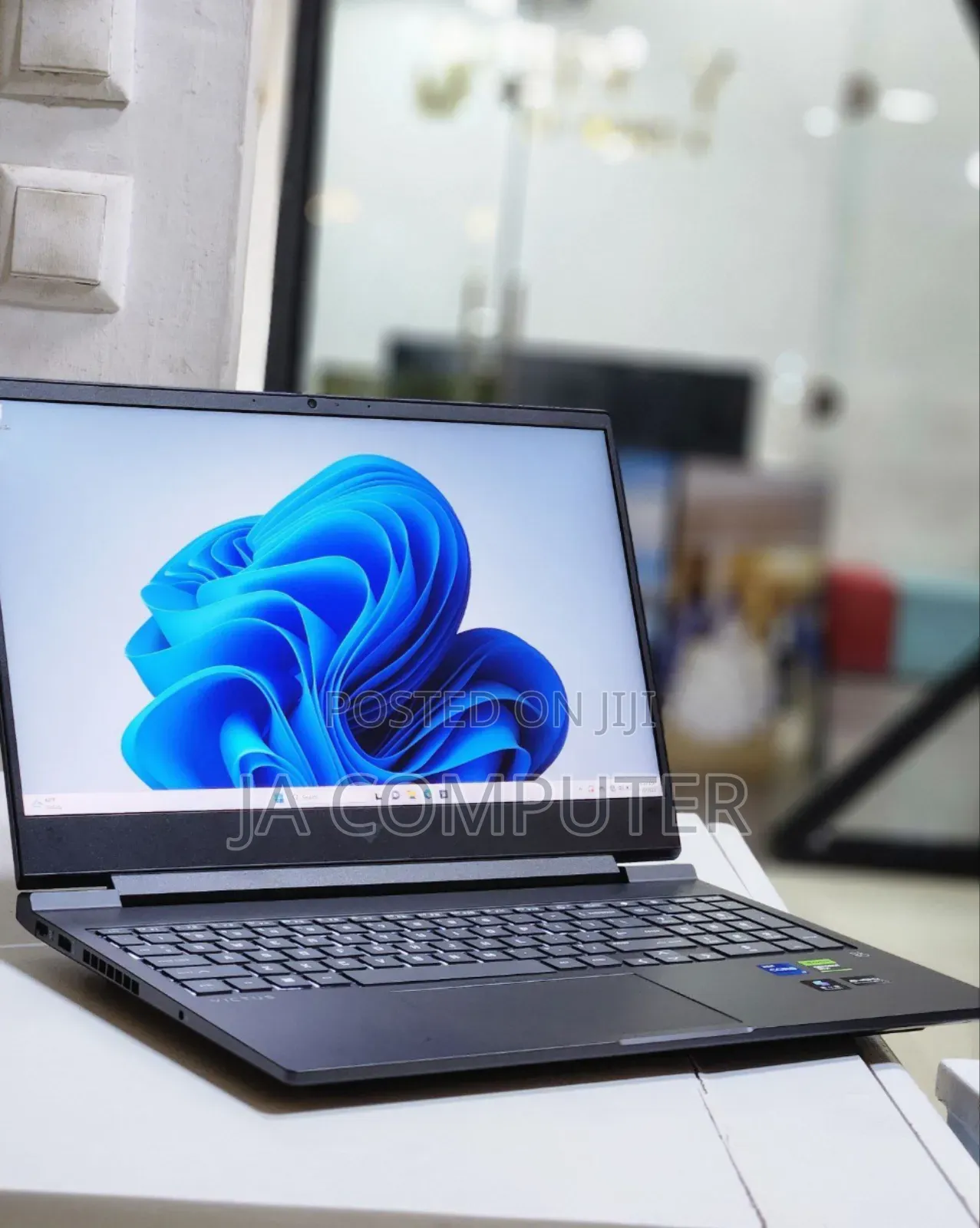 New Laptop HP Victus 16 16GB Intel Core I7 SSD 1T