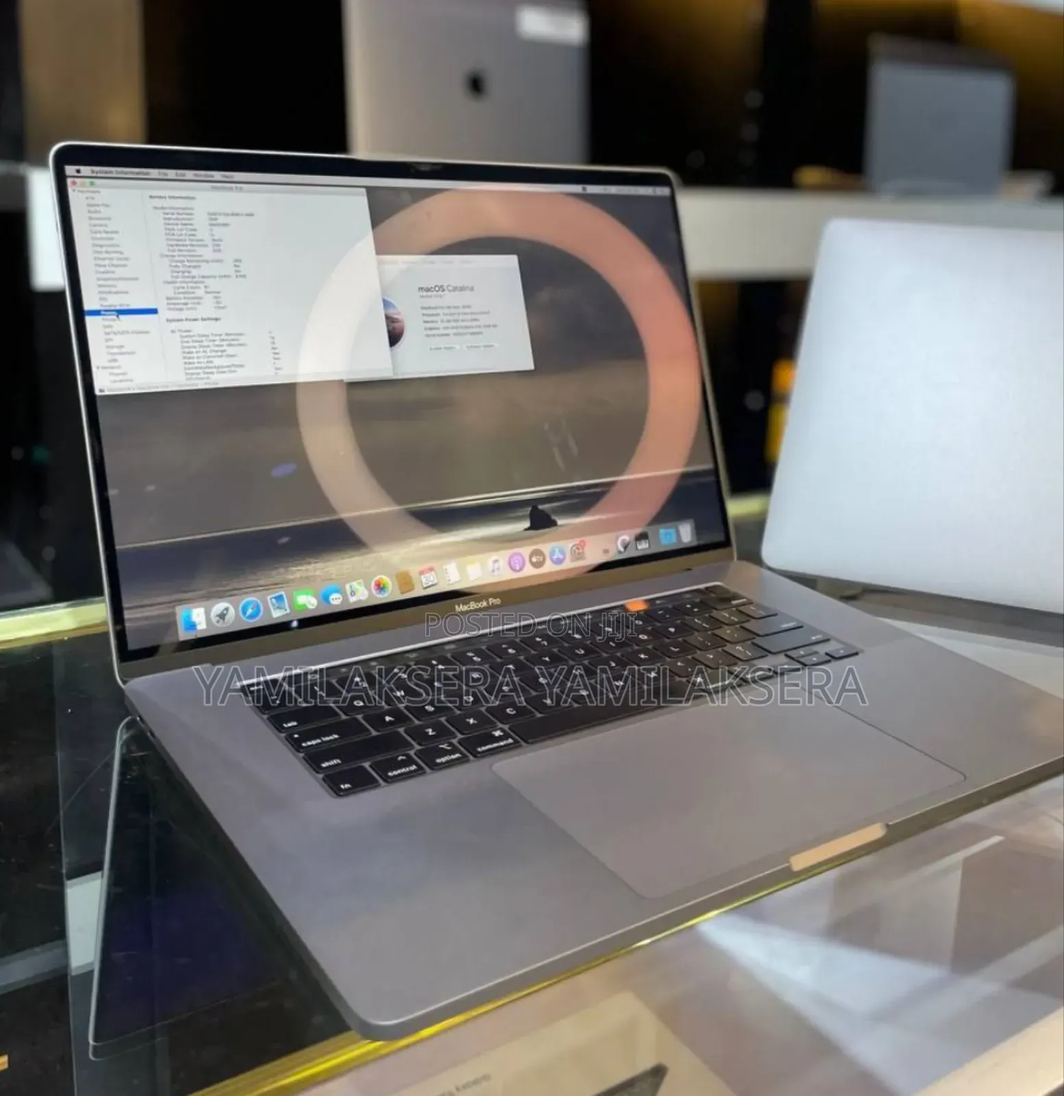 New Laptop Apple MacBook Pro 2019 16GB Intel Core I9 SSD 512GB