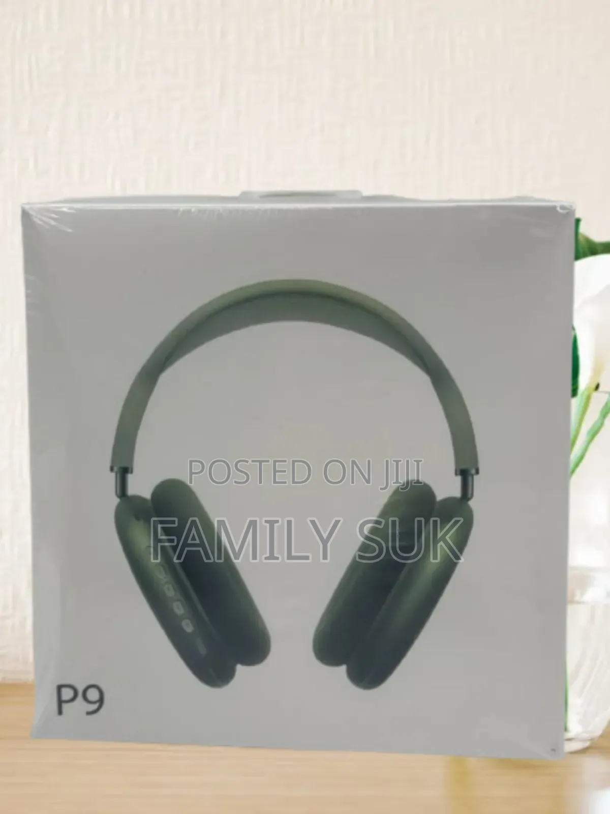 Create Memory: P9 Headset, the Sound of Smiles