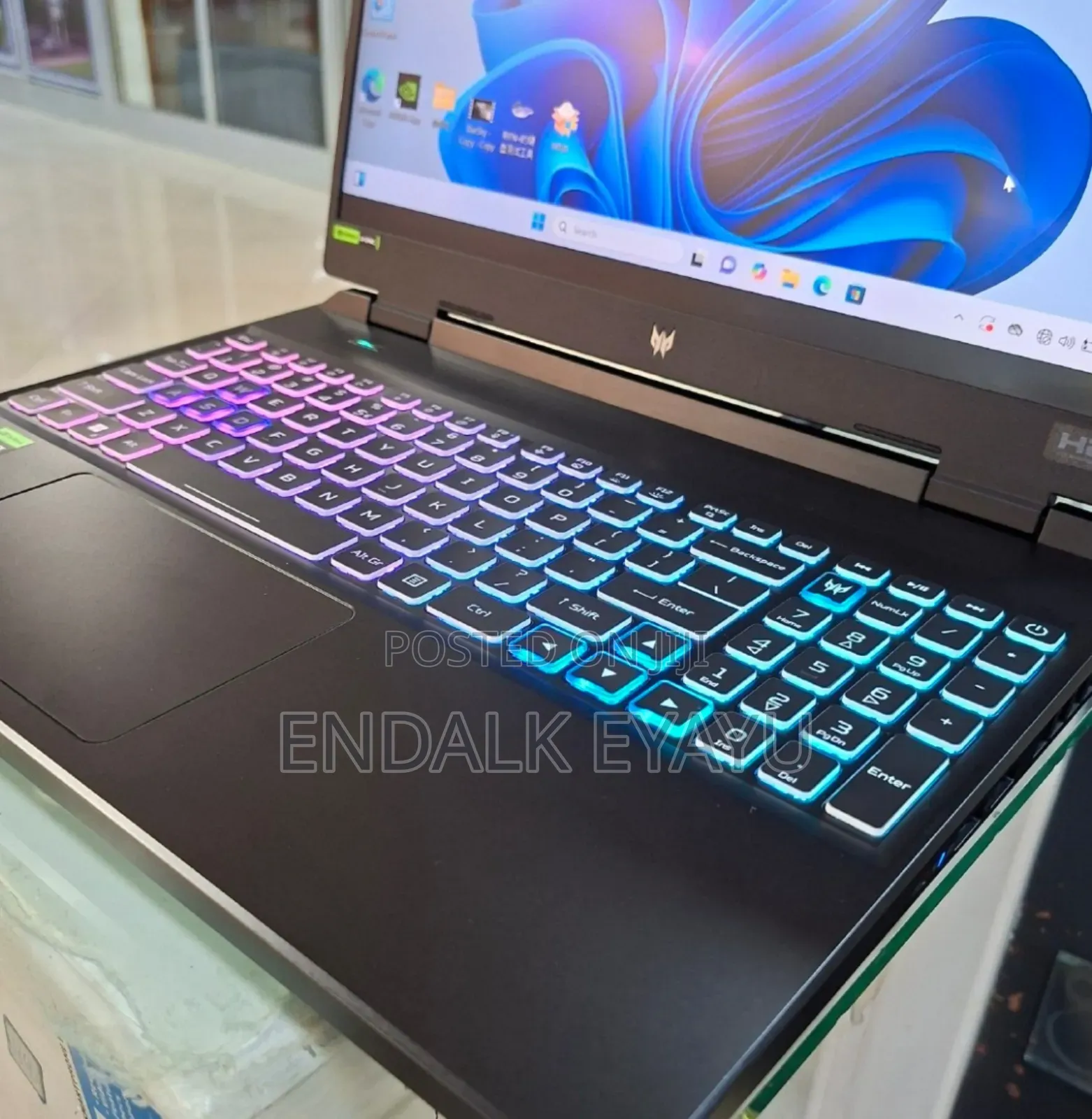 New Laptop Acer Predator Helios 300 16GB Intel Core I9 SSD 1T