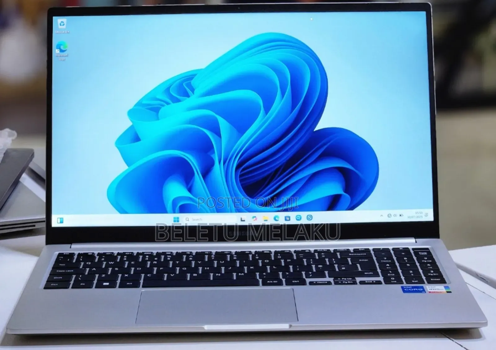 New Laptop Samsung 8GB Intel Core I5 SSD 512GB