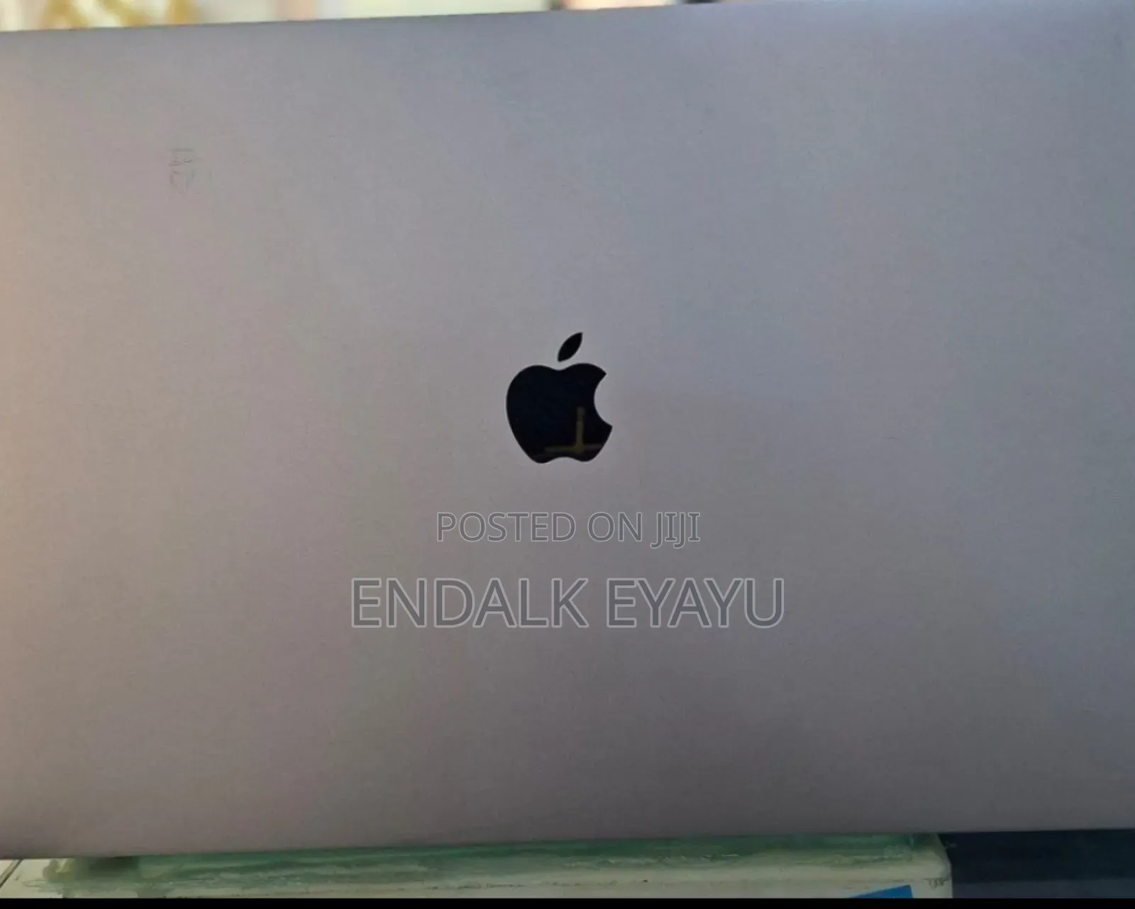 New Laptop Apple MacBook Pro 2019 32GB Intel Core I9 SSD 1T