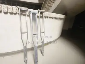 Photo - Axillary Bilateral Crutches靈魂medical Axillary Crutches