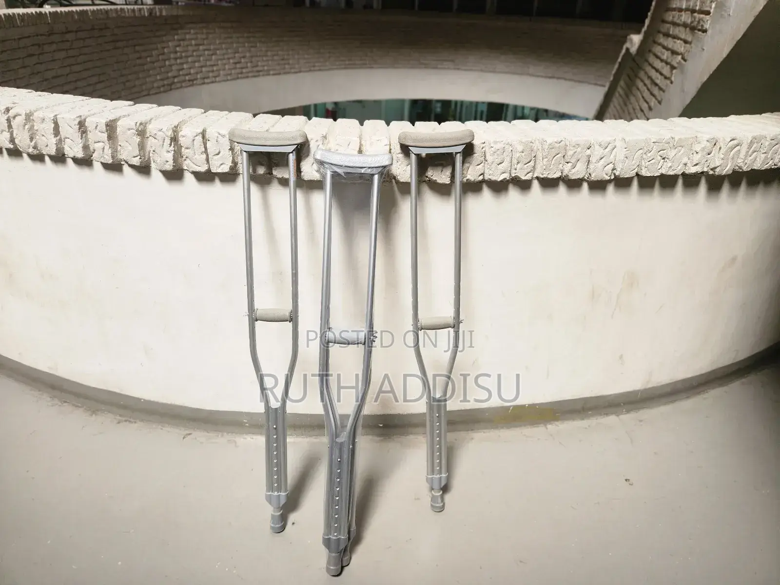 Axillary Crutches牢固bilateral Medical Crutches而已axillary New