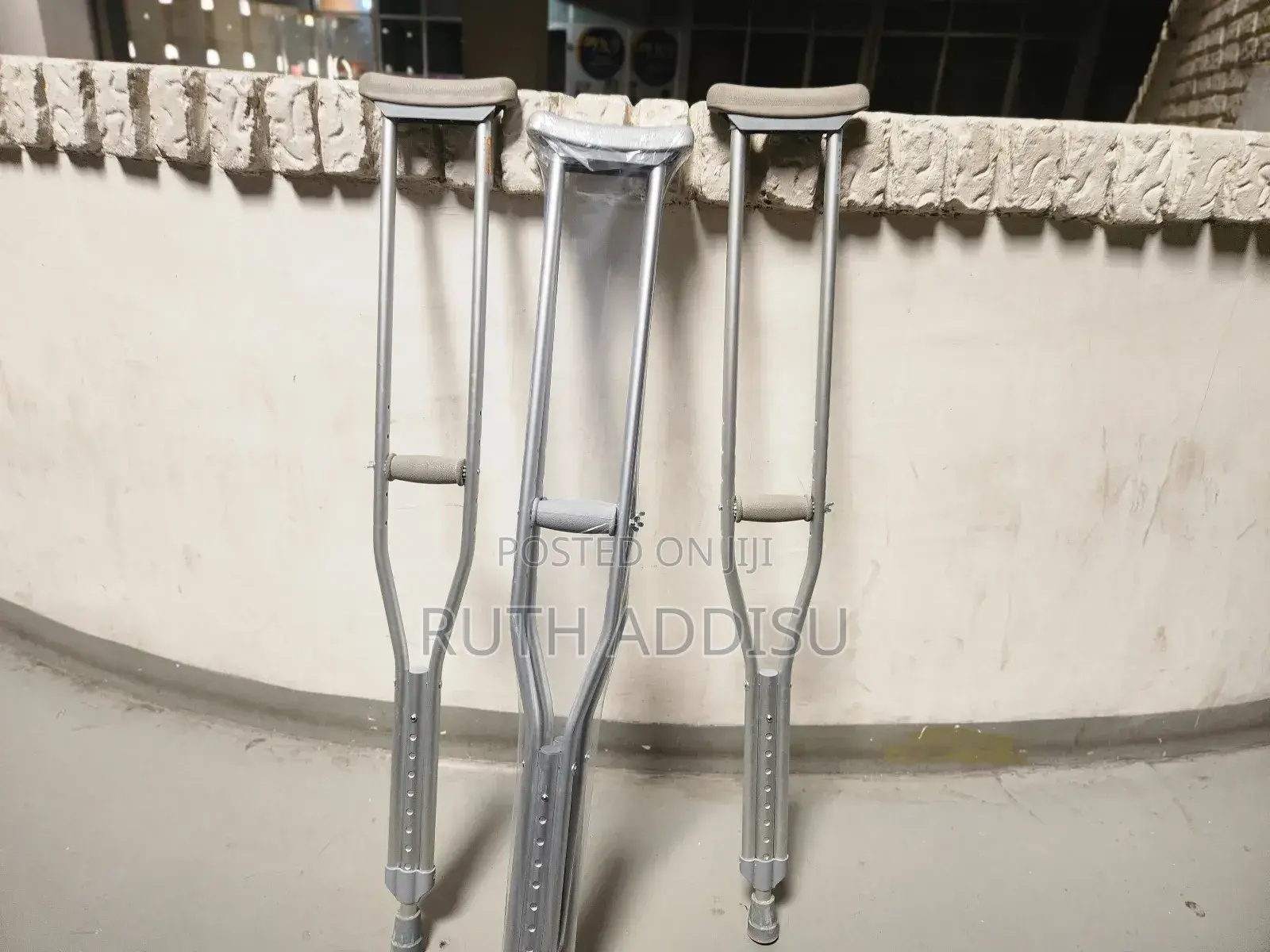 Axillary Bilateral Crutches长我crutches塚假crutches衼你crutches