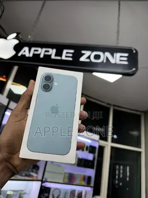 Photo - New Apple iPhone 16 128 GB Green