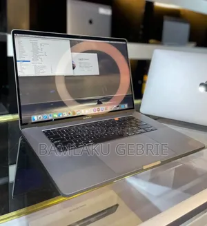 New Laptop Apple MacBook Pro 2019 16GB Intel Core I9 SSD 512GB