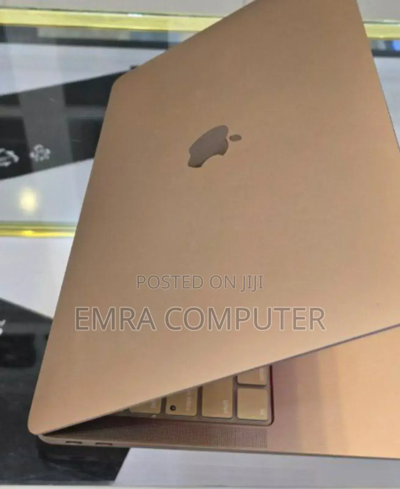 New Laptop Apple MacBook Air 2020 M1 8GB Apple M1 SSD 256GB