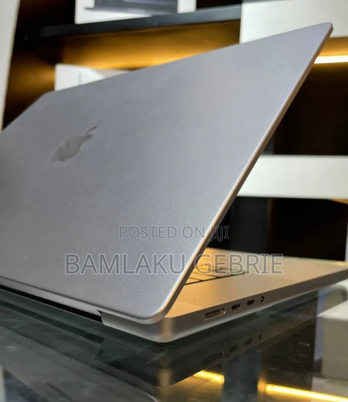 New Laptop Apple MacBook Pro 2021 M1 32GB Apple M1 Pro SSD 1T