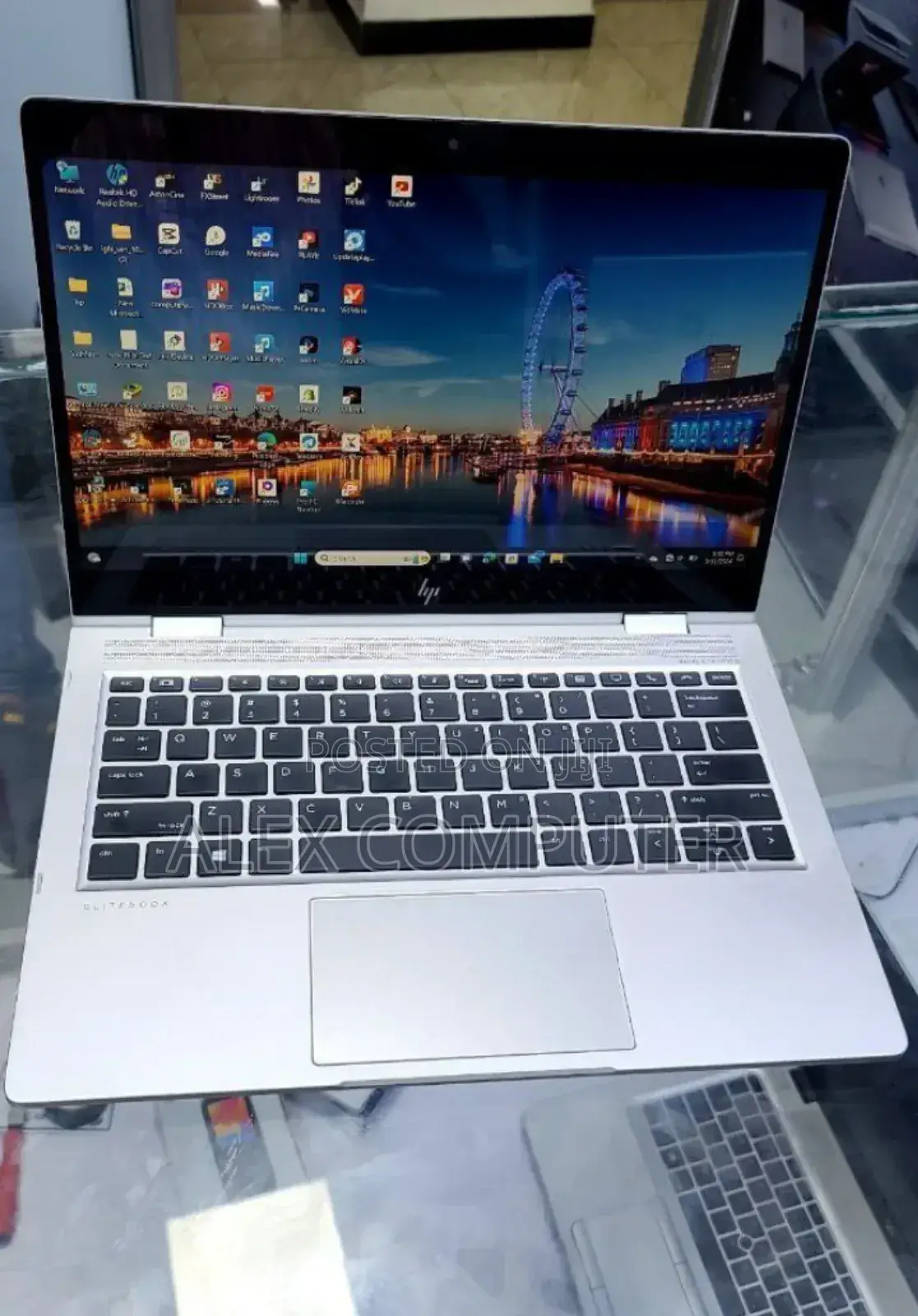 New Laptop HP EliteBook X360 1040 G7 16GB Intel Core I5 SSD 512GB