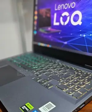 New Laptop Lenovo LOQ 15IRH8 16GB Intel Core I5 SSD 512GB