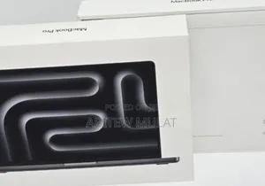 New Laptop Apple MacBook Pro 2024 M4 14-Inch 16GB Apple M4 SSD 1T