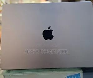 New Laptop Apple MacBook Pro 2021 M1 16GB Apple M1 SSD 512GB