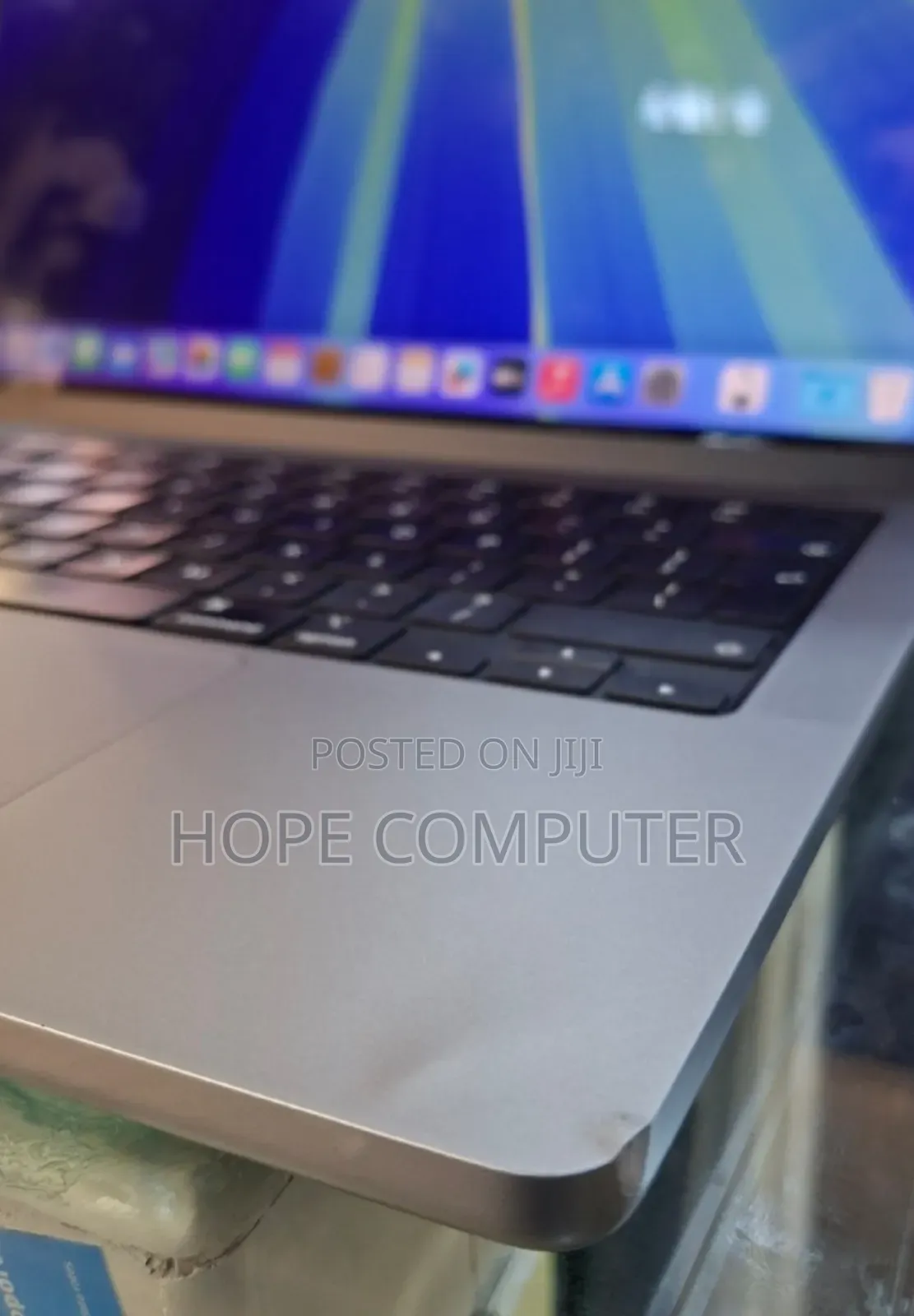 New Laptop Apple MacBook Pro 2021 M1 16GB Apple M1 SSD 512GB