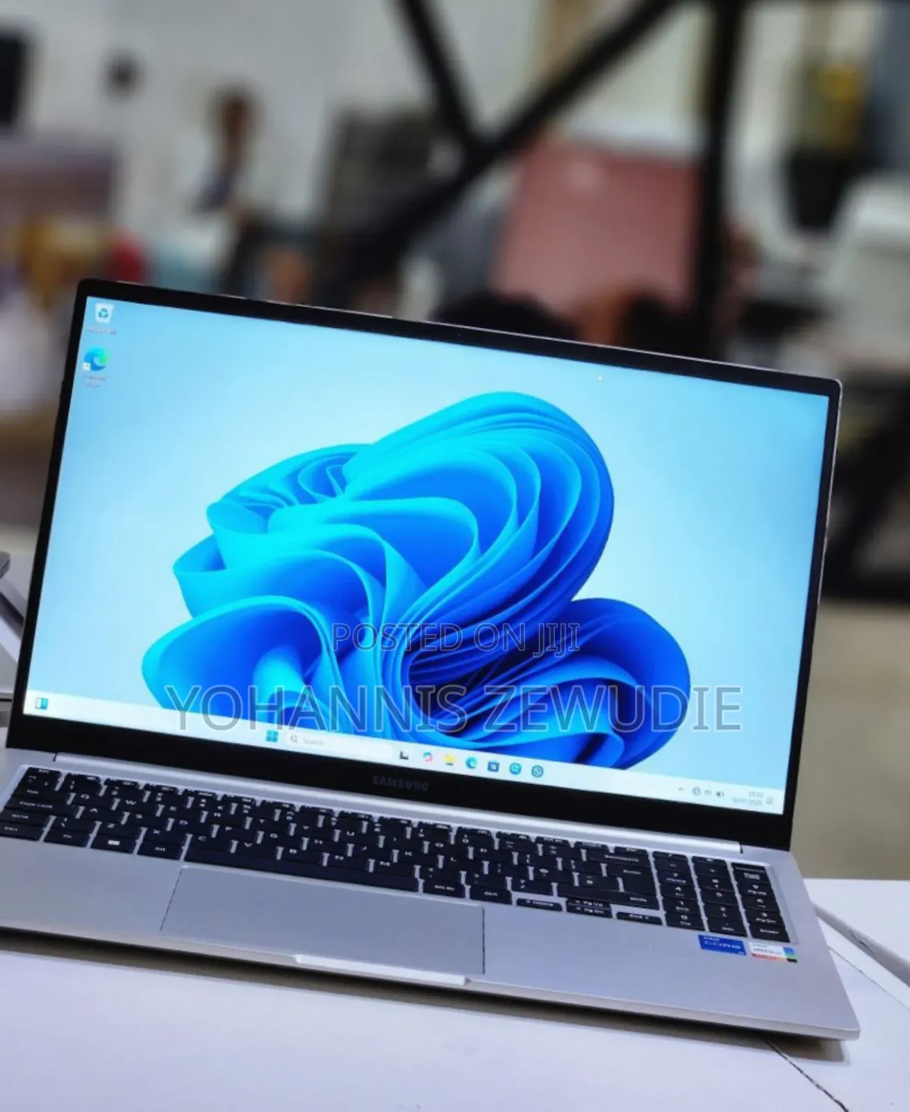 New Laptop Samsung Galaxy Book 2 8GB Intel Core I5 SSD 512GB