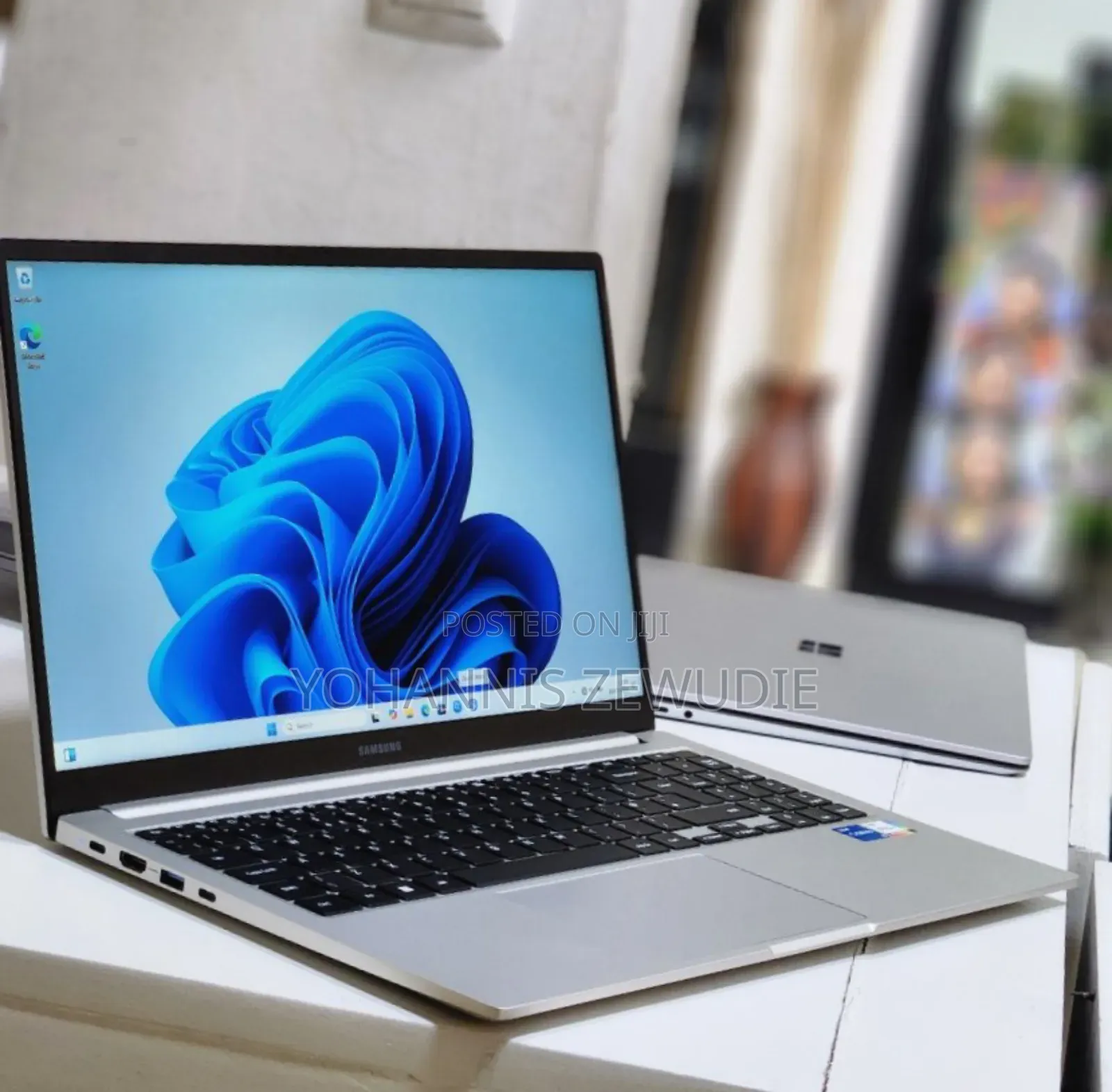 New Laptop Samsung Galaxy Book 2 8GB Intel Core I5 SSD 512GB