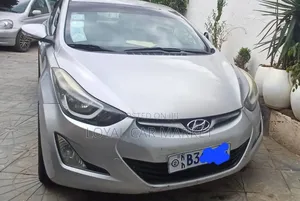 Photo - Hyundai Elantra 2014 Silver