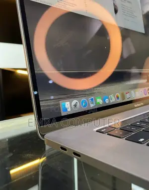 New Laptop Apple MacBook Pro 2019 32GB Intel Core I9 SSD 512GB