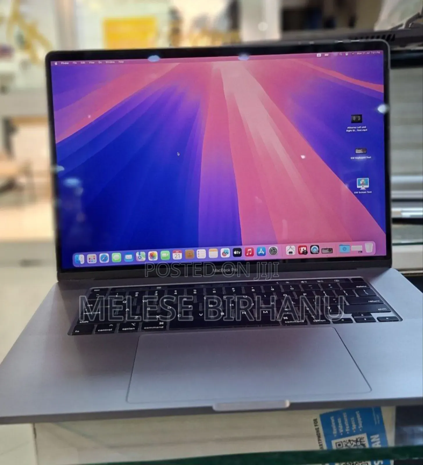 New Laptop Apple MacBook 2019 32GB Intel Core I9 SSD 1T