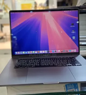 New Laptop Apple MacBook 2019 32GB Intel Core I9 SSD 1T