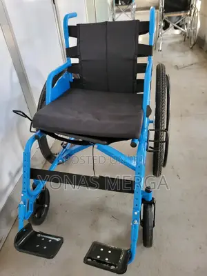 Wheelchair=Wheelchair to Help Move From One Place to Another