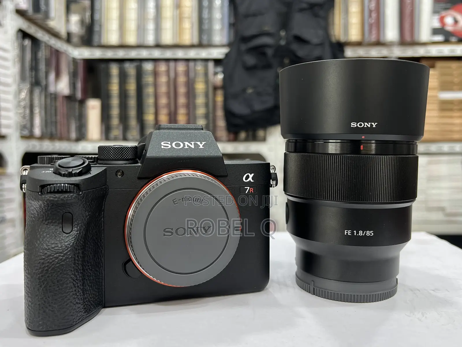 Sony Alpha 7 R Iv Mirrorless With Prime 85mm