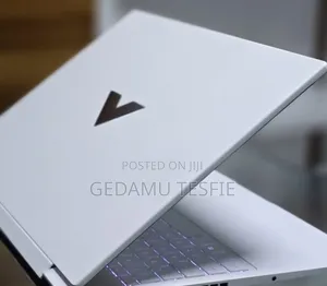 New Laptop HP Victus 16 16GB AMD Ryzen 7 SSD 1T