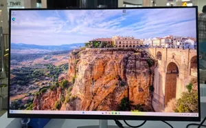 Dell Monitor Frameless
