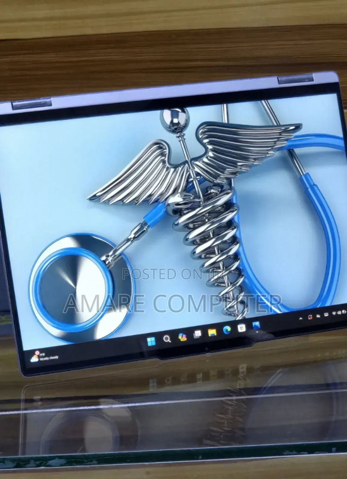 New Laptop Lenovo Yoga 7i 16GB Intel Core I7 SSD 512GB