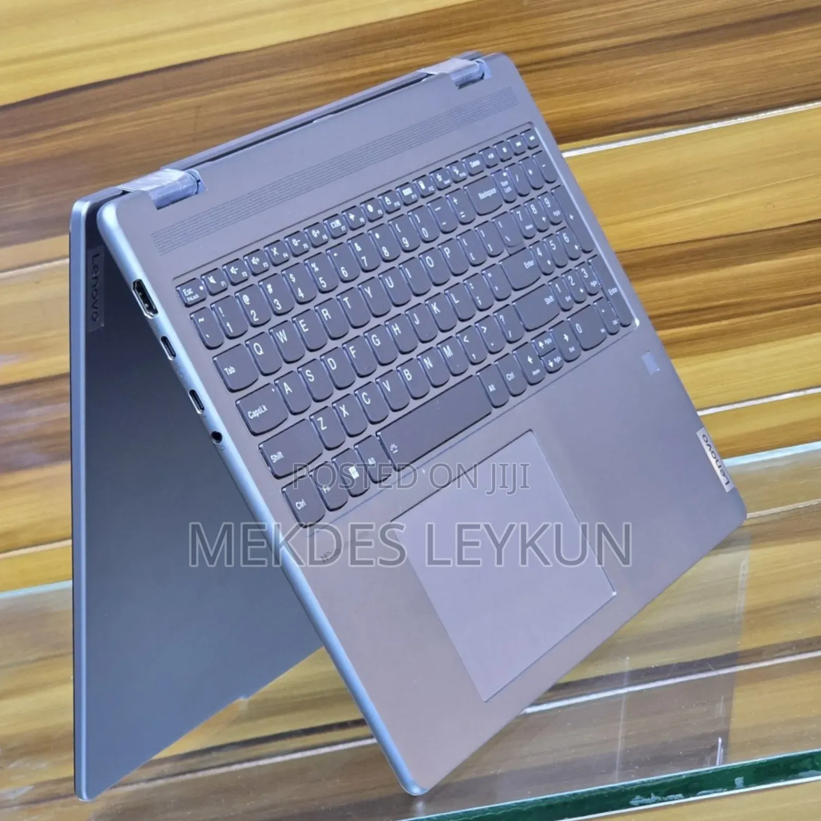 New Laptop Lenovo Yoga 7i 16GB Intel Core I7 SSD 512GB