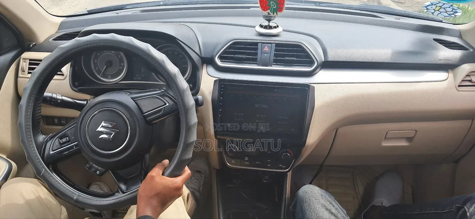 Suzuki Dzire 2022 Silver