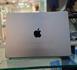 New Laptop Apple MacBook Pro 2021 M1 16GB SSD 512GB