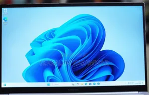 New Laptop Samsung Galaxy Book 2 8GB Intel Core i5 SSD 512GB