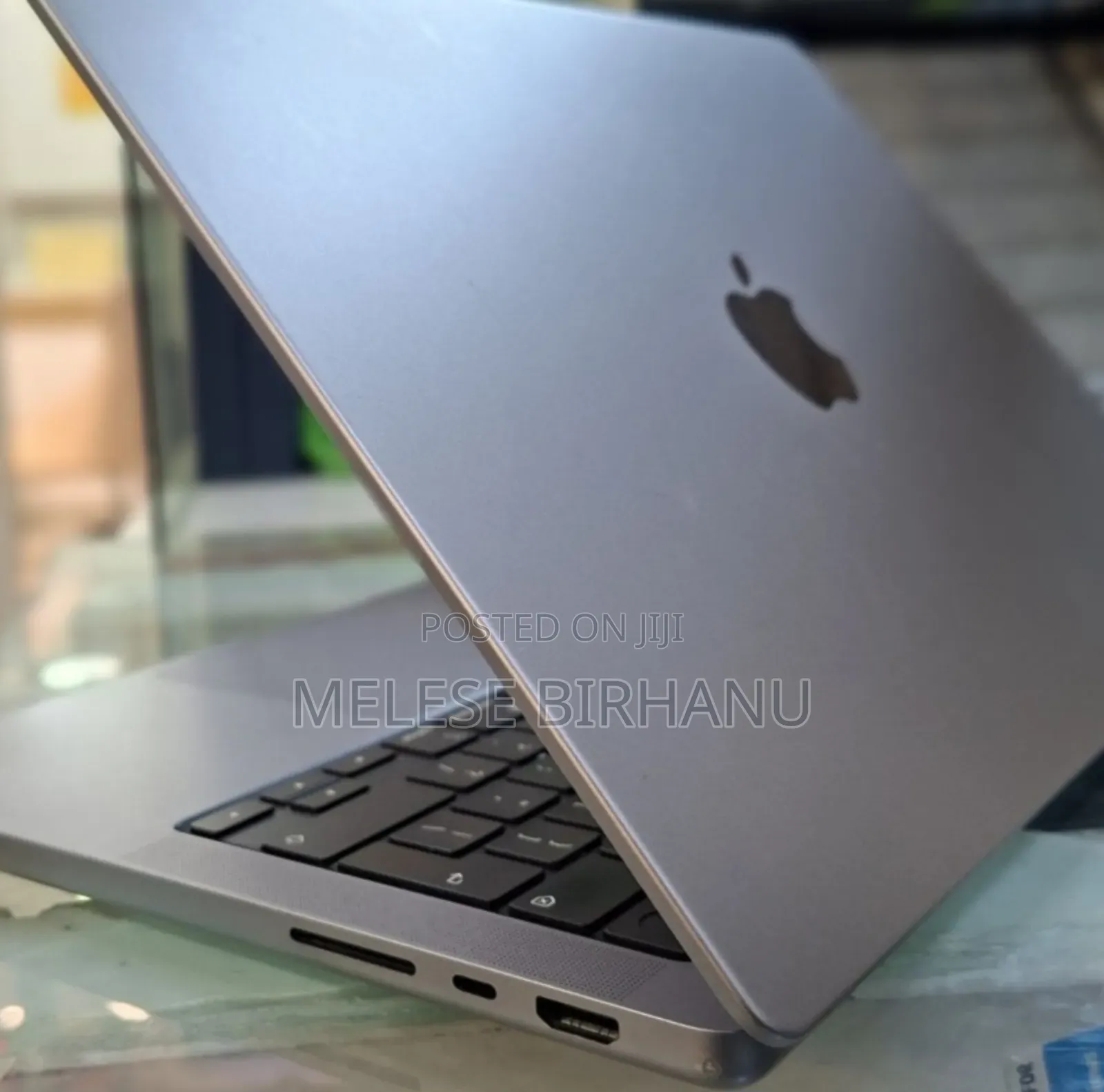 New Laptop Apple MacBook Pro 2021 M1 16GB Apple M1 Pro SSD 512GB