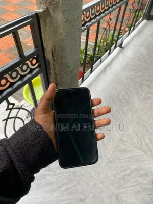 Photo - Apple iPhone X 64 GB White