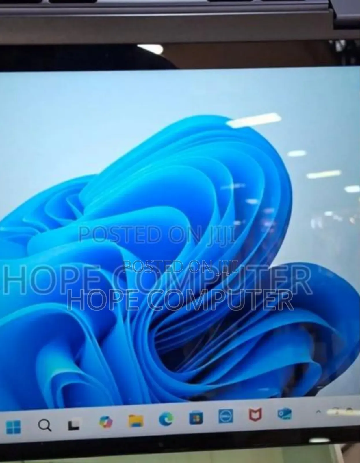 New Laptop Dell Inspiron 14 16GB AMD Ryzen 7 SSD 1T