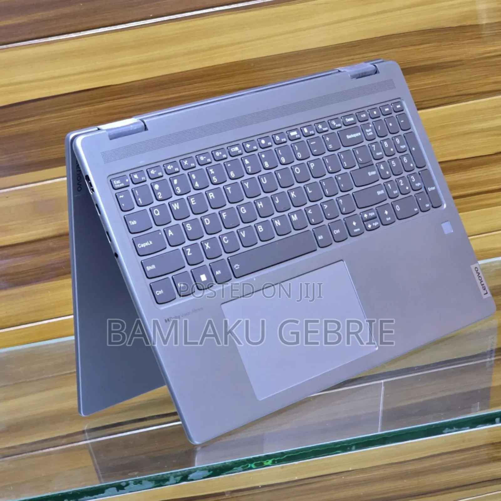 New Laptop Lenovo Yoga 7i 16GB Intel Core I7 SSD 512GB